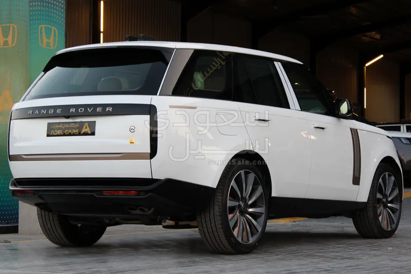 2025 Land Rover Range Rover SV Autobiography