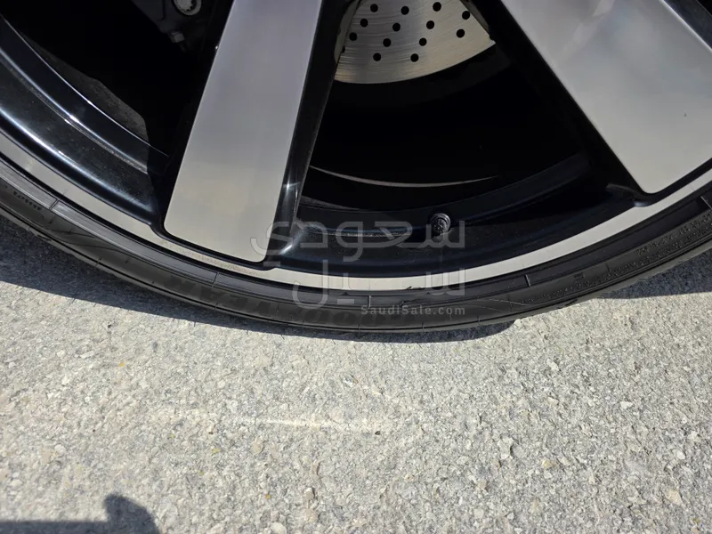 2025 بورش 911 كاريرا