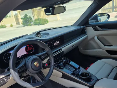 2025 بورش 911 كاريرا