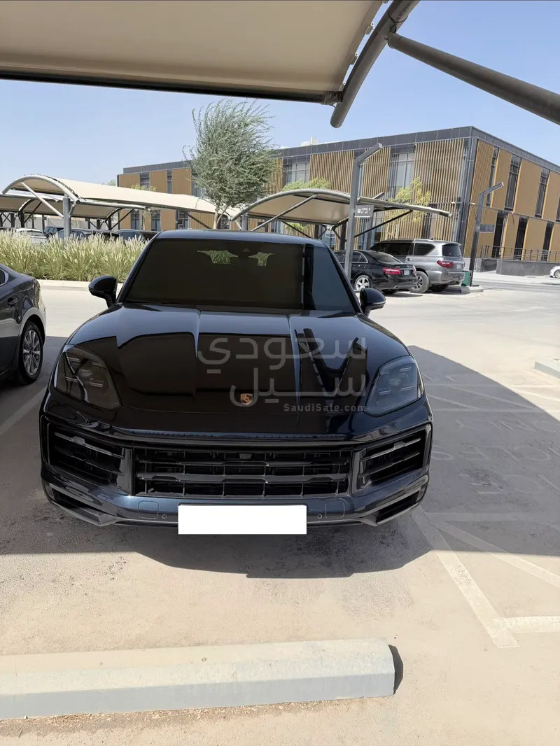 2024 Porsche Cayenne Coupe