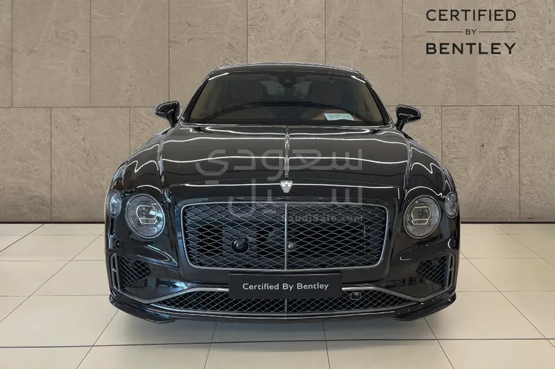 2025 بنتلي كونتيننتل فلاينج سبير الاصدار الاول