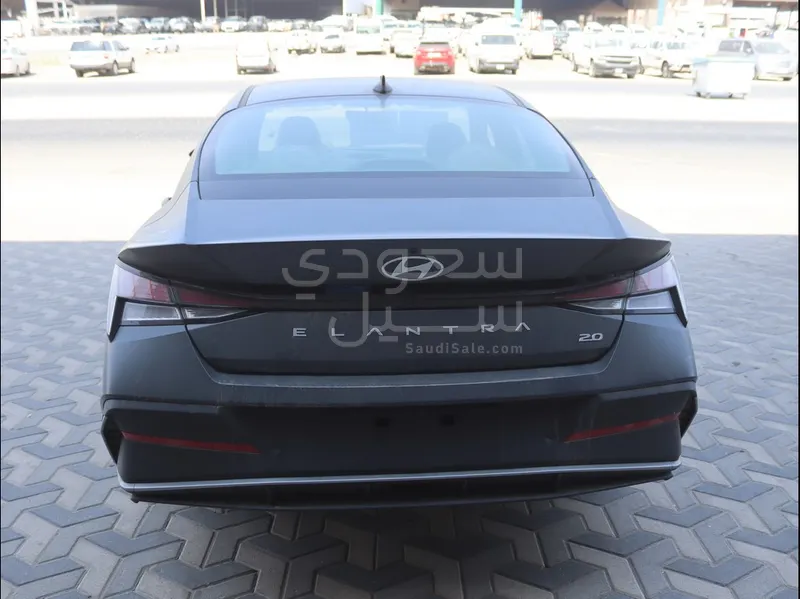 2026 هيونداي النترا سمارت