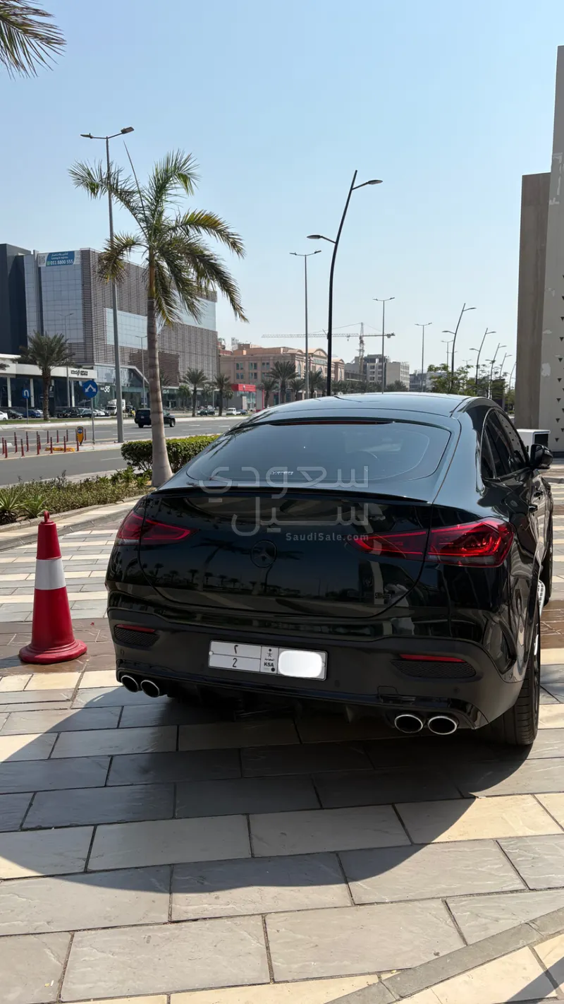2022 مرسيدس - بنز جي إل إي 53 أي إم جي