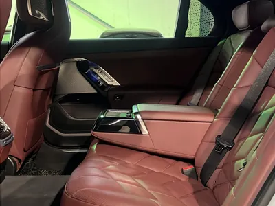 2023 بي ام دبليو الفئة السابعة 735أي