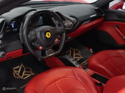 2016 فيراري 488 جي تي بي