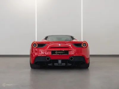 2016 فيراري 488 جي تي بي