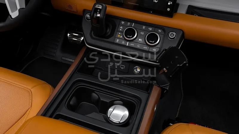 2024 Land Rover Defender HSE