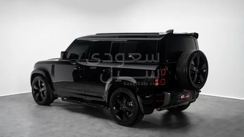 2024 Land Rover Defender HSE