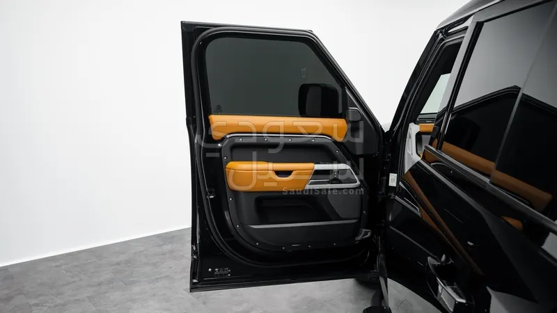 2024 Land Rover Defender HSE