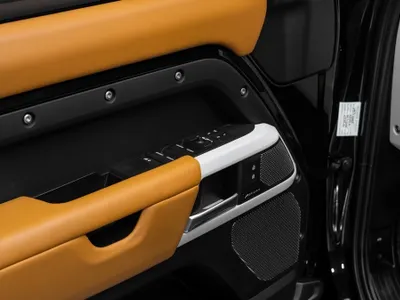 2024 Land Rover Defender HSE