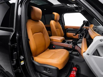 2024 Land Rover Defender HSE