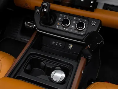 2024 Land Rover Defender HSE