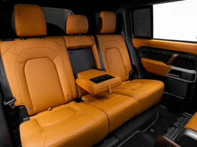 2024 Land Rover Defender HSE