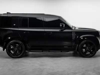 2024 Land Rover Defender HSE
