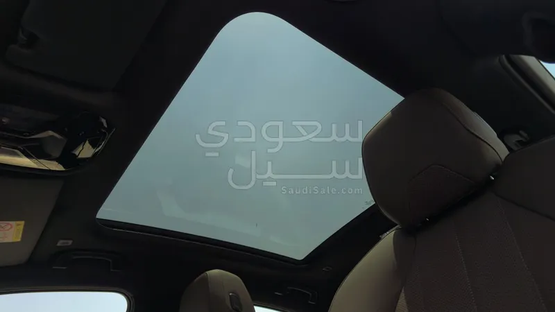 2025 بي ام دبليو الفئة الخامسة 520 أي