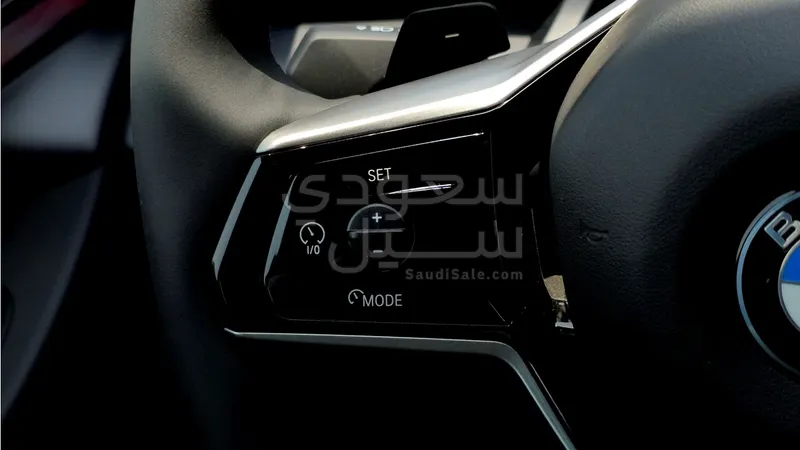 2025 بي ام دبليو الفئة الخامسة 520 أي