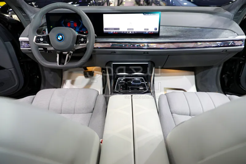 2024 BMW 7 Series 760i