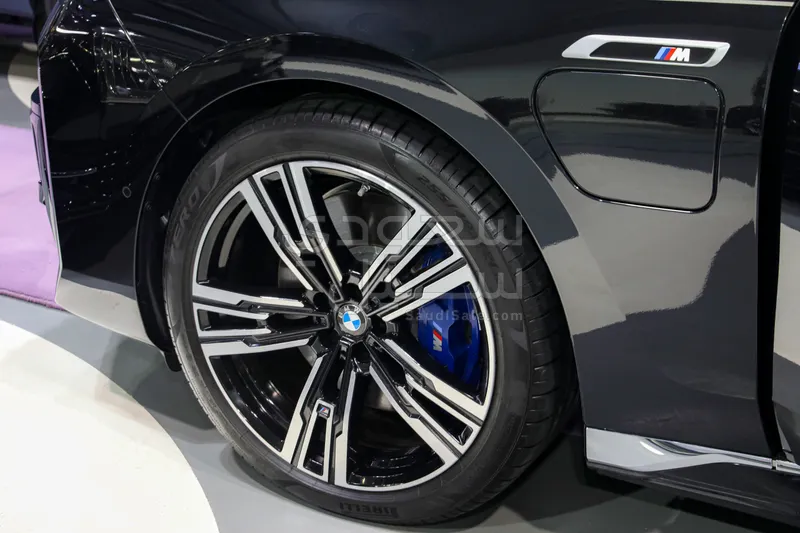 2024 BMW 7 Series 760i