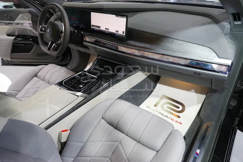 2024 BMW 7 Series 760i