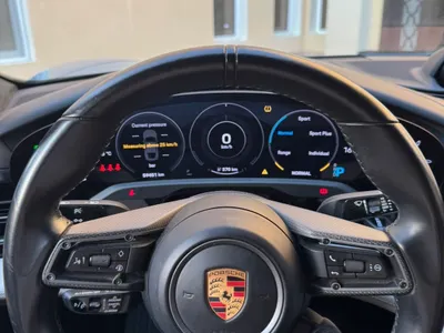 2021 بورش تايكان تيربو