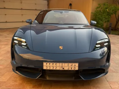 2021 بورش تايكان تيربو