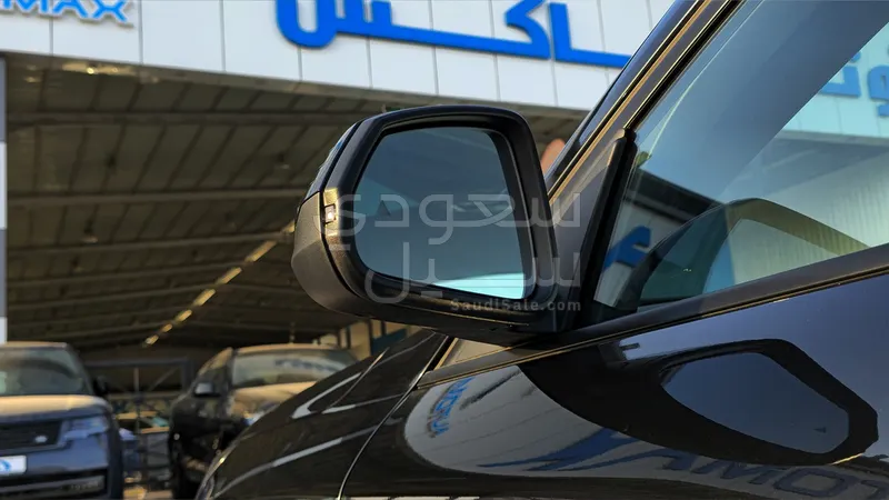 2026 بي ام دبليو الفئة اكس 2