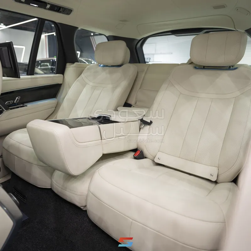 2025 Land Rover Range Rover Autobiography