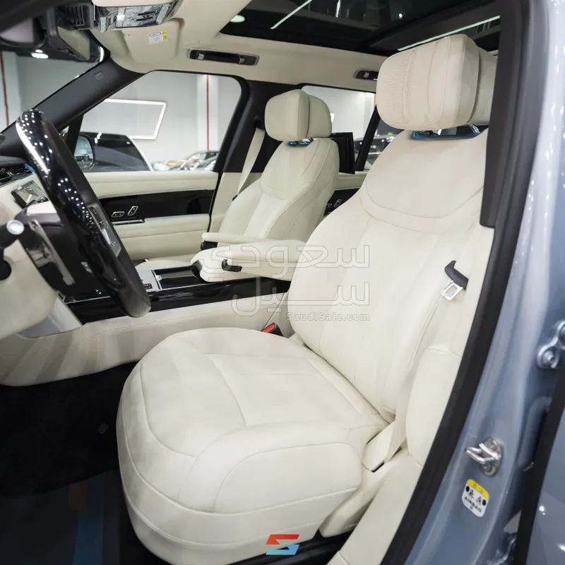 2025 Land Rover Range Rover Autobiography