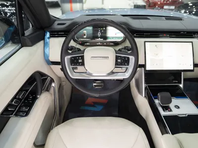 2025 Land Rover Range Rover Autobiography