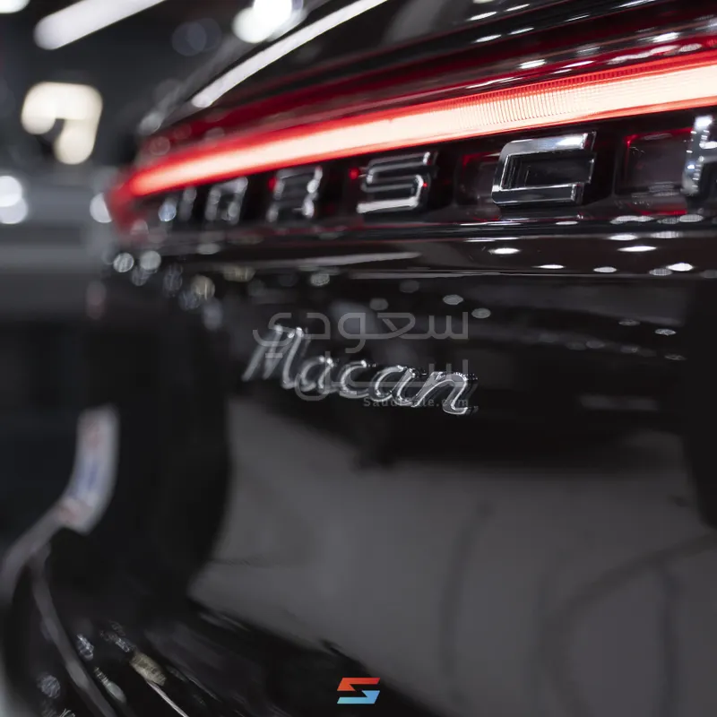 2021 Porsche Macan