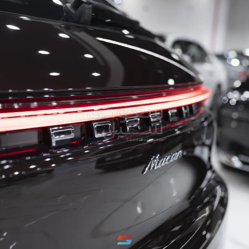 2021 Porsche Macan