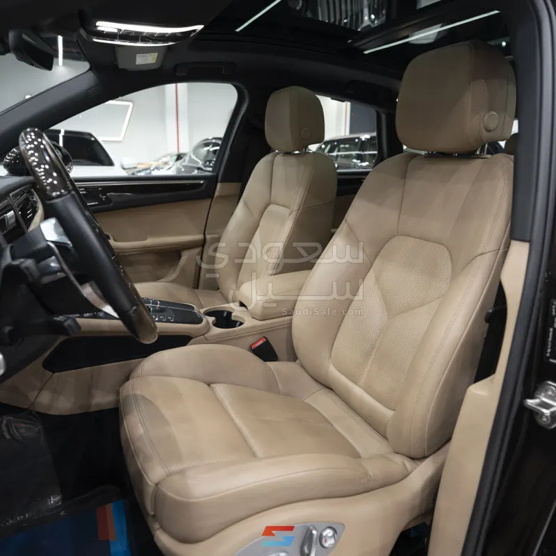 2021 Porsche Macan
