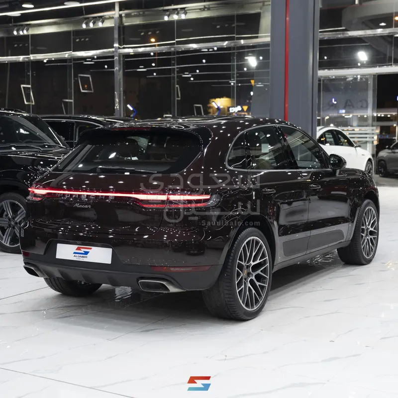 2021 Porsche Macan
