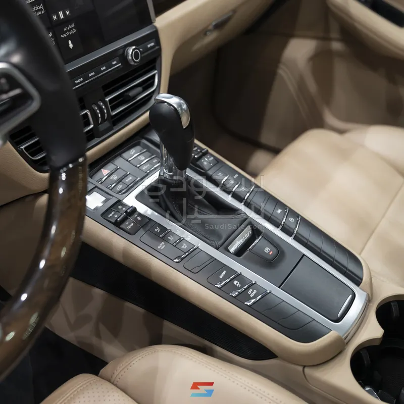 2021 Porsche Macan