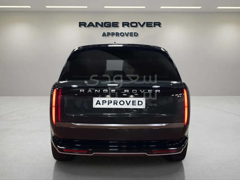 2025 Land Rover Range Rover HSE