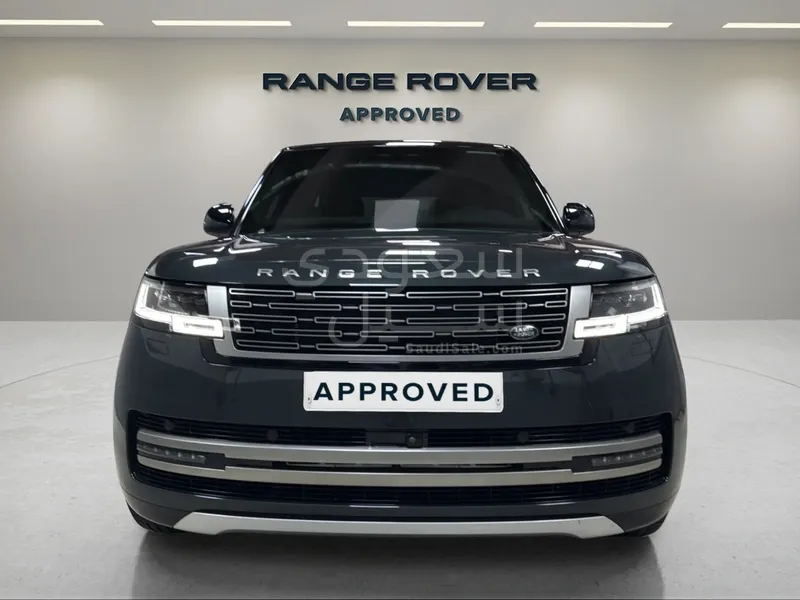 2025 Land Rover Range Rover HSE