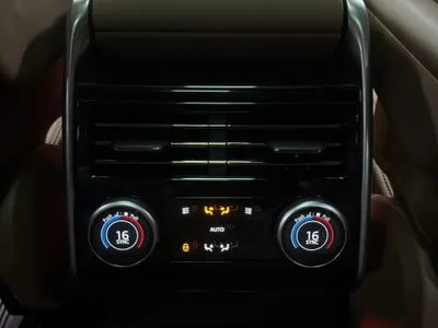 2025 Land Rover Range Rover HSE