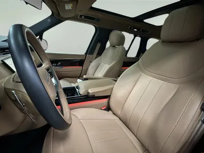 2025 Land Rover Range Rover HSE