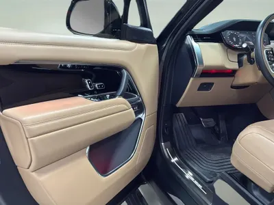 2025 Land Rover Range Rover HSE