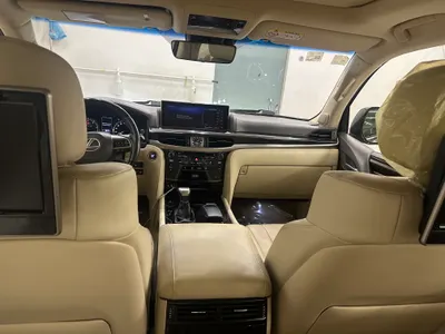 2020 لكزس إل إكس 570 اس