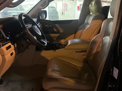 2020 لكزس إل إكس 570 اس