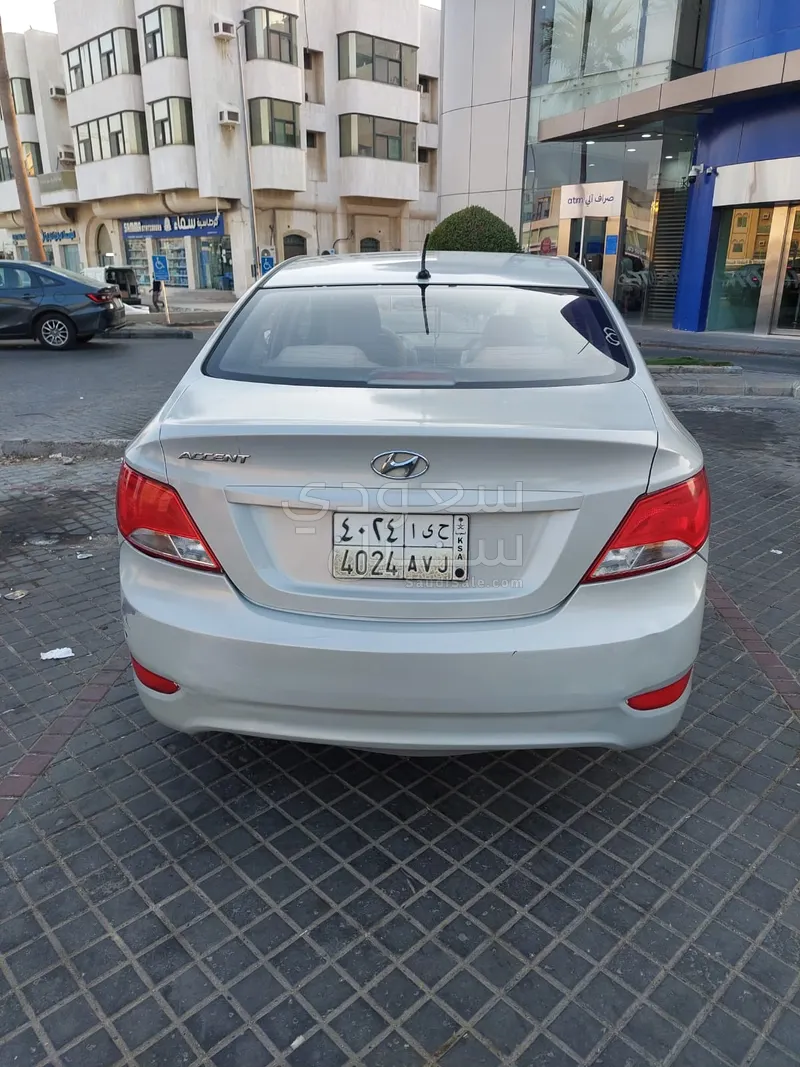 2017 هيونداي اكسنت