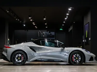 2025 Lotus Emira Turbo SE