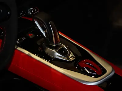 2025 Lotus Emira Turbo SE