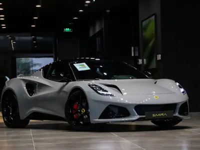 2025 Lotus Emira Turbo SE