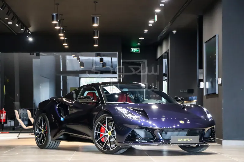 2025 Lotus Emira Turbo SE