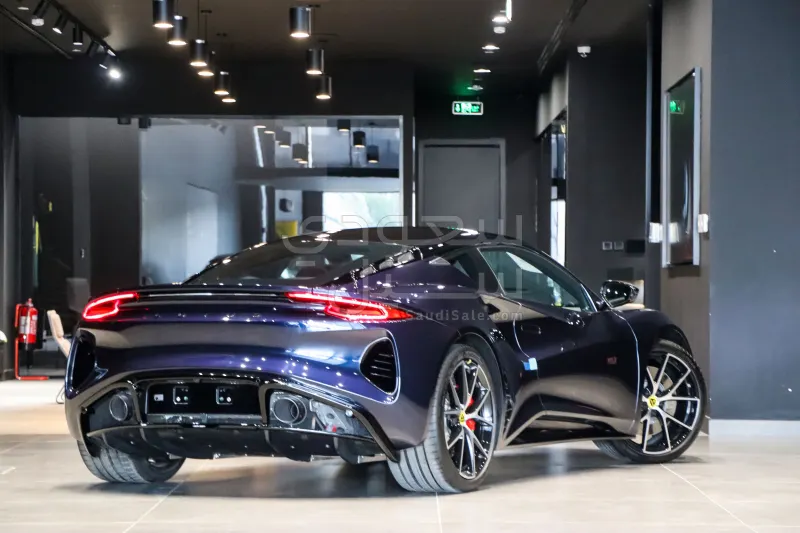 2025 Lotus Emira Turbo SE