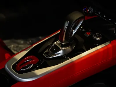 2025 Lotus Emira Turbo SE