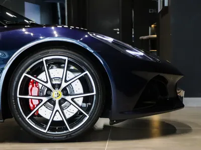 2025 Lotus Emira Turbo SE