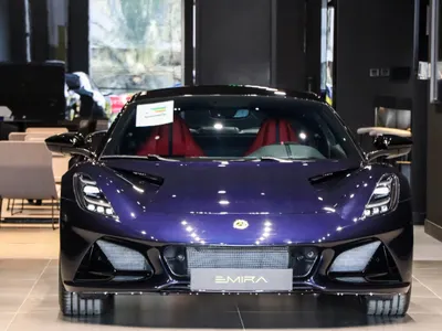 2025 Lotus Emira Turbo SE
